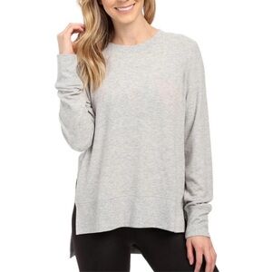 Alo glimpse long sleeve split hem fleece like tee xs grey